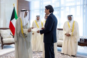 وزير الخارجية يتسلم نسخة من أوراق اعتماد سفير تركيا وزير الخارجية يتسلم نسخة من أوراق اعتماد سفير تركيا