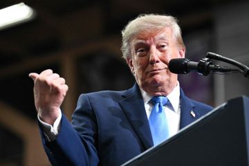ترامب يضغط على كوتون لتمرير قانون التوقيت الصيفي الدائم ترامب يضغط على كوتون لتمرير قانون التوقيت الصيفي الدائم