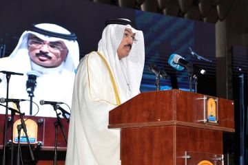 وزير التربية: المعلم يبني الإنسان ويشكل الوعي ويصقل قادة المستقبل