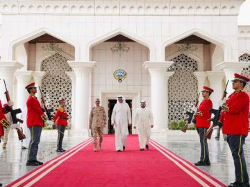 وزير الدفاع يتوجه للولايات المتحدة في زيارة رسمية وزير الدفاع يتوجه للولايات المتحدة في زيارة رسمية
