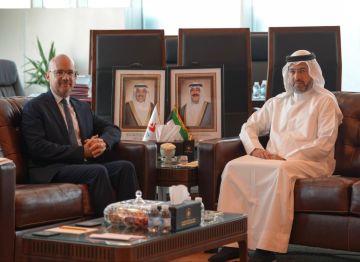 رئيس الطيران المدني يبحث مع السفير الفرنسي تعزيز التعاون في قطاع الطيران رئيس الطيران المدني يبحث مع السفير الفرنسي تعزيز التعاون في قطاع الطيران