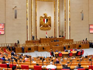 البرلمان المصري يناقش تفويض السيسي بإرسال قوات إلى السعودية على مدار 3 أيام