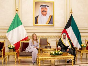 الكويت وإيطاليا توقعان مذكرتي تفاهم وخطاب نوايا الكويت وإيطاليا توقعان مذكرتي تفاهم وخطاب نوايا