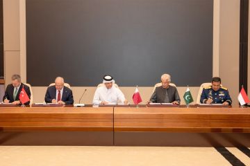 تركيا وقطر وباكستان وإندونيسيا توقع اتفاقية بدر الدفاعية تركيا وقطر وباكستان وإندونيسيا توقع اتفاقية بدر الدفاعية