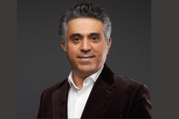 أغنيتين بأغنية ... توليفة موسيقية تجمع أربعة فنانين بقيادة العود أغنيتين بأغنية ... توليفة موسيقية تجمع أربعة فنانين بقيادة العود