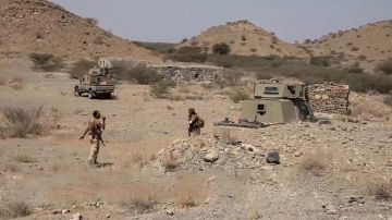 فجر اليمن : تحييد 1250 عنصرا من ميليشيات الحوثي وإعطاب 460 آلية عسكرية فجر اليمن : تحييد 1250 عنصرا من ميليشيات الحوثي وإعطاب 460 آلية عسكرية