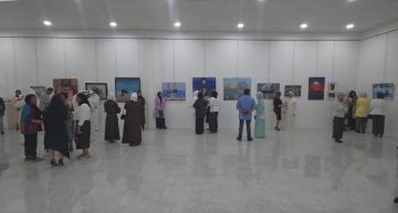 فنانون يستعيدون ملامح البيئة البحرية القديمة في الجمعية التشكيلية 