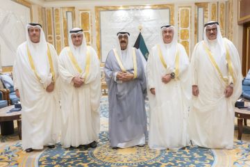 سمو الأمير يستقبل رئيس الأعلى للقضاء ونائب رئيس التمييز ورئيس الاستئناف سمو الأمير يستقبل رئيس الأعلى للقضاء ونائب رئيس التمييز ورئيس الاستئناف