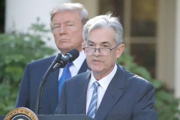 ترامب مازال يلاحق باول ويطالبه بالاستقالة من الفدرالي ترامب مازال يلاحق باول ويطالبه بالاستقالة من الفدرالي
