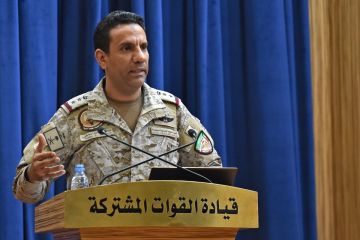 تحالف دعم الشرعية: تدميره 3 صواريخ أطلقها الحوثيون باتجاه خميس مشيط تحالف دعم الشرعية: تدميره 3 صواريخ أطلقها الحوثيون باتجاه خميس مشيط