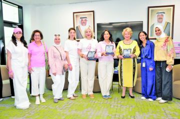 المرأة الدولية تشارك في أكتوبر الوردي بحديقة الشهيد المرأة الدولية تشارك في أكتوبر الوردي بحديقة الشهيد
