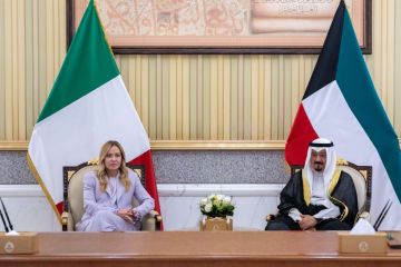 الكويت وإيطاليا توقعان مذكرتي تفاهم وخطاب نوايا بحضور العبدالله وميلوني