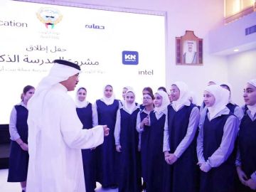 المدرسة الذكية انطلقت.. لدعم الإبداع والابتكار المدرسة الذكية انطلقت.. لدعم الإبداع والابتكار