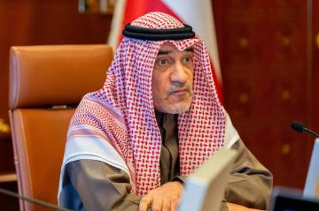 الإعدام لثلاثة متهمين أرادوا اغتيال وزير داخلية الكويت الإعدام لثلاثة متهمين أرادوا اغتيال وزير داخلية الكويت
