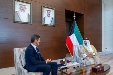 رئيس الوزراء استعرض التعاون الثنائي مع وزير الشؤون الخارجية السلوفاكي رئيس الوزراء استعرض التعاون الثنائي مع وزير الشؤون الخارجية السلوفاكي
