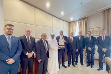 الغرفة ومجلس الأعمال اللبناني يبحثان تعزيز الشراكات الاستثمارية لفتح آفاق جديدة الغرفة ومجلس الأعمال اللبناني يبحثان تعزيز الشراكات الاستثمارية لفتح آفاق جديدة