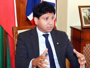 السفير البريطاني قدسي رشيد: مباحثات لتزويد الكويت بتقنيات دفاعية حديثة