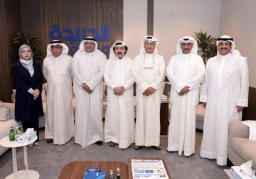 رؤساء تحرير الصحف وجمعية الصحافيين يعقدون اجتماعا وديا في مقر جريدة الجريدة رؤساء تحرير الصحف وجمعية الصحافيين يعقدون اجتماعا وديا في مقر جريدة الجريدة