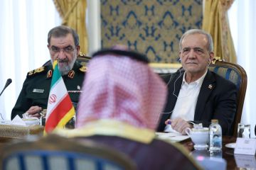 أمين مجلس الأمن القومي الإيراني: عقدنا محادثات جيدة جدا مع ممثلي اتفاقية مكة أمين مجلس الأمن القومي الإيراني: عقدنا محادثات جيدة جدا مع ممثلي اتفاقية مكة