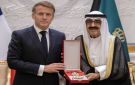 الرئيس الفرنسي يقلد سمو الأمير وسام جوقة الشرف الفرنسي الأكبر