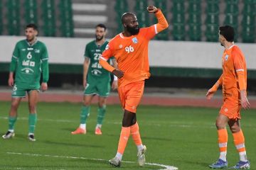 كاظمة يهزم العربي ويصعب موقفه في المنافسة على لقب الممتاز 