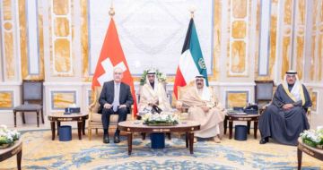 أمير الكويت يستعرض العلاقات الثنائية مع رئيس الاتحاد السويسري أمير الكويت يستعرض العلاقات الثنائية مع رئيس الاتحاد السويسري
