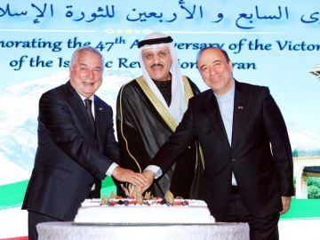 مساعد وزير الخارجية لشؤون آسيا: علاقاتنا مع إيران طويلة وتاريخية مساعد وزير الخارجية لشؤون آسيا: علاقاتنا مع إيران طويلة وتاريخية