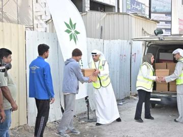  التجاري يطلق مبادرة سلة الخير مع التجاري ضمن حملة هون عليهم 