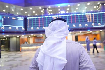 السيولة تواصل الانخفاض مع خسائر مؤشرات البورصة