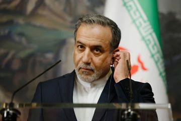 عراقجي: إيران لن تتخلى عن تخصيب اليورانيوم حتى لو فرضت علينا الحرب 