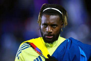 آلان سان ماكسيمان يغادر كلوب أميركا بعد تعرض أطفاله للعنصرية