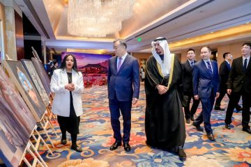 الرغيب: الصينيون تفاعلوا مع الأعمال التشكيلية الكويتية