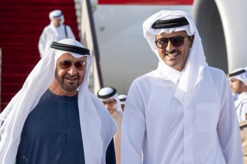 أمير قطر يصل إلى الإمارات في زيارة أخوية 