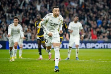 الريال يصالح جماهيره بفوز على فايكانو