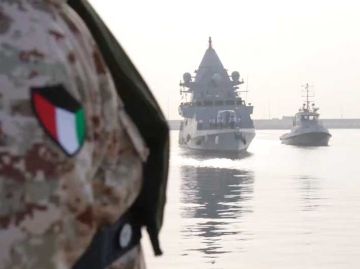 الدفاع : قاعدة محمد الأحمد البحرية تعرضت لاستهداف من قبل طائرة مسيرة الدفاع : قاعدة محمد الأحمد البحرية تعرضت لاستهداف من قبل طائرة مسيرة