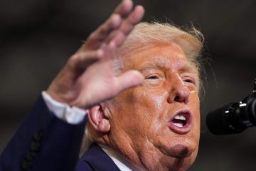 ترامب: إيقاف إمبراطورية الشر الإيرانية أهم من أسعار النفط