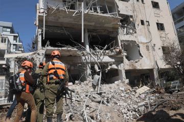 مشروع قرار خليجي لفتح هرمز تحت البند السابع مشروع قرار خليجي لفتح هرمز تحت البند السابع