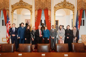 سفيرة الكويت في واشنطن تشارك في اجتماع خليجي أردني مع قيادات بمجلس الشيوخ