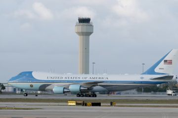 إطلاق اسم ترامب على مطار في فلوريدا