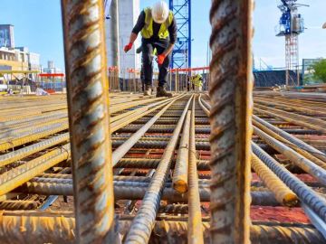 الحرب تعيد تسعير المخاطر في مشاريع الشراكة الخليجية