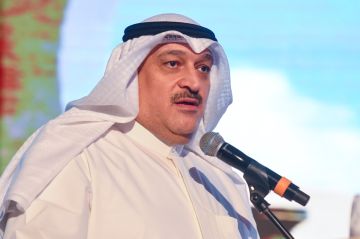 وزير الصحة يزور اثنين من منتسبي (الطوارئ الطبية) أصيبا جراء سقوط شظايا أثناء أدائهما واجبهما