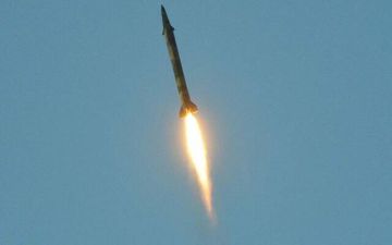 الدفاع الكويتية: رصد صاروخ باليستي معاد خارج منطقة التهديد خلال 24 ساعة الدفاع الكويتية: رصد صاروخ باليستي معاد خارج منطقة التهديد خلال 24 ساعة