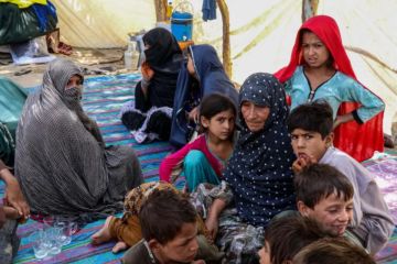 الأمم المتحدة: نزوح 118 ألف شخص جراء اشتباكات أفغانستان وباكستان