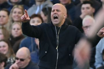 سلوت يأسف لخسارة ليفربول  1 - 2  أمام برايتون