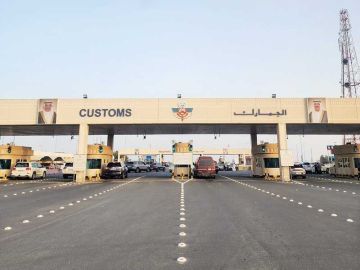  الجمارك : مسار خاص في منفذ النويصيب.. لتسريع عبور مسافري الكويتية 