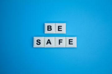 الداخلية تحدد إرشادات السلامة عند العثور على شظايا صواريخ أو أجسام مشبوهة الداخلية تحدد إرشادات السلامة عند العثور على شظايا صواريخ أو أجسام مشبوهة