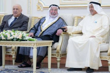 العيدروسي: فخور بتكريمي في أيام الشارقة المسرحية 