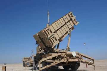 الإمارات: الدفاعات الجوية تعاملت مع 4 صواريخ باليستية و25 طائرة مسيرة قادمة من إيران