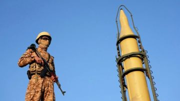 الحرس الثوري الإيراني يصدر تحذيرا للسكان قرب قاعدة علي السالم في الكويت الحرس الثوري الإيراني يصدر تحذيرا للسكان قرب قاعدة علي السالم في الكويت