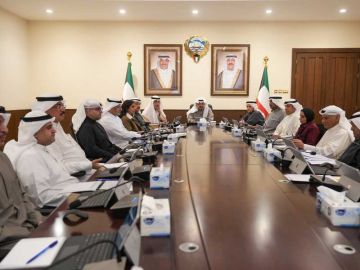 مجلس الوزراء يقرر أن يكون في حالة انعقاد دائم